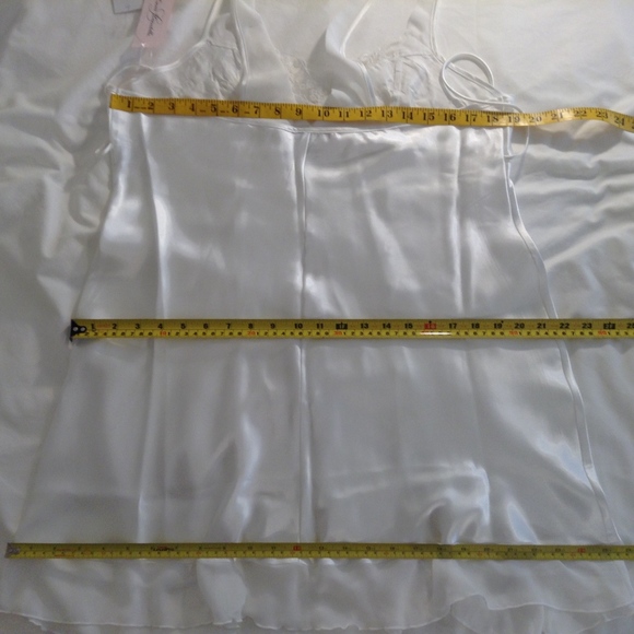 Linea Donatella Short nightgown/slip White SzL NWT - Picture 5 of 5